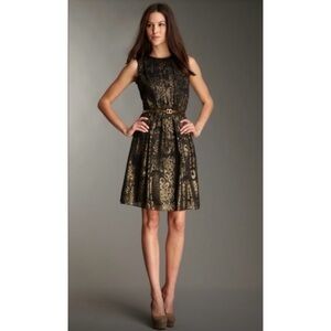 Ellen Tracy Black Elegant/Gold Sleeveless Dress, 14
